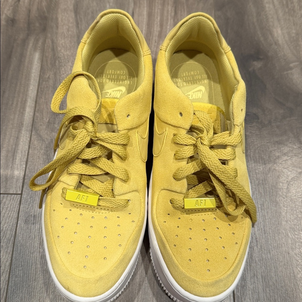 Nike AF-1 Vibrant Yellow Sneakers